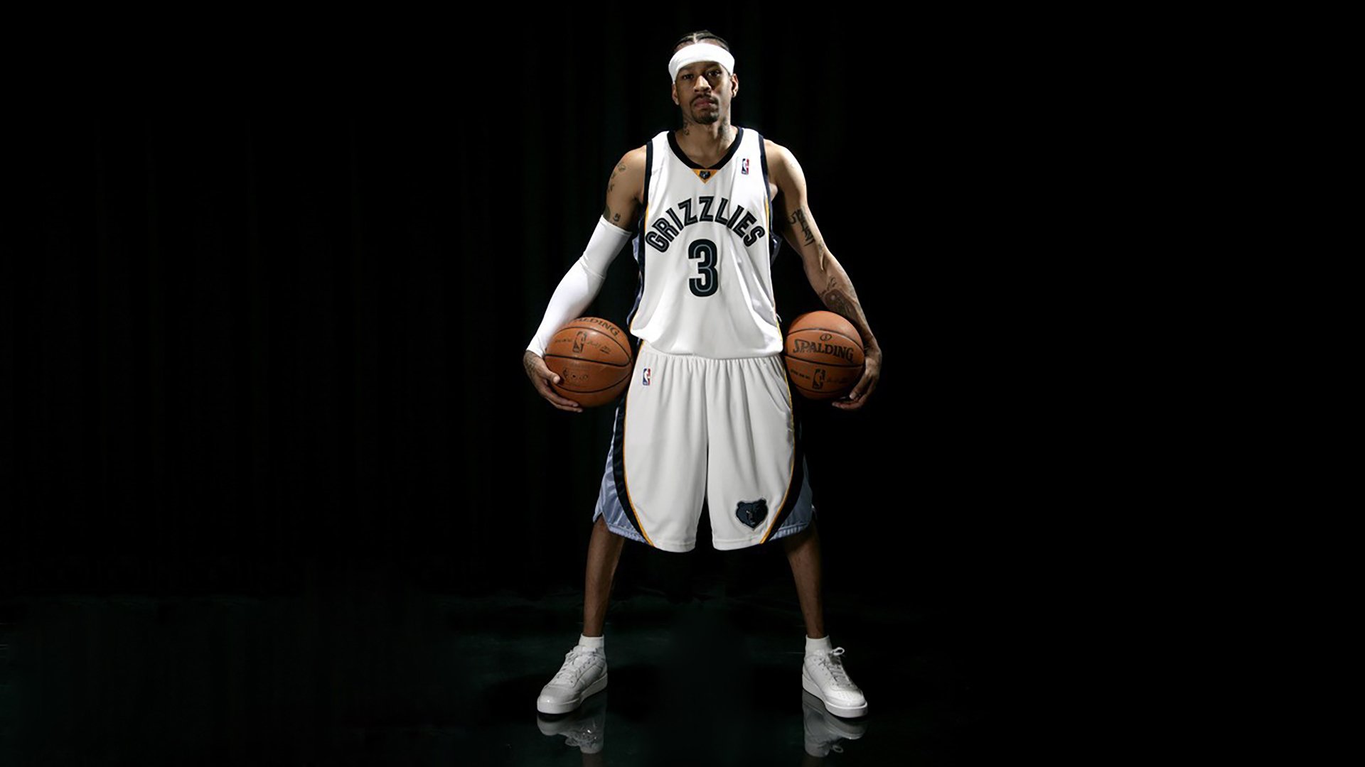 九游体育网站-中国男篮攻防配合更加默契，聊聊中国男篮